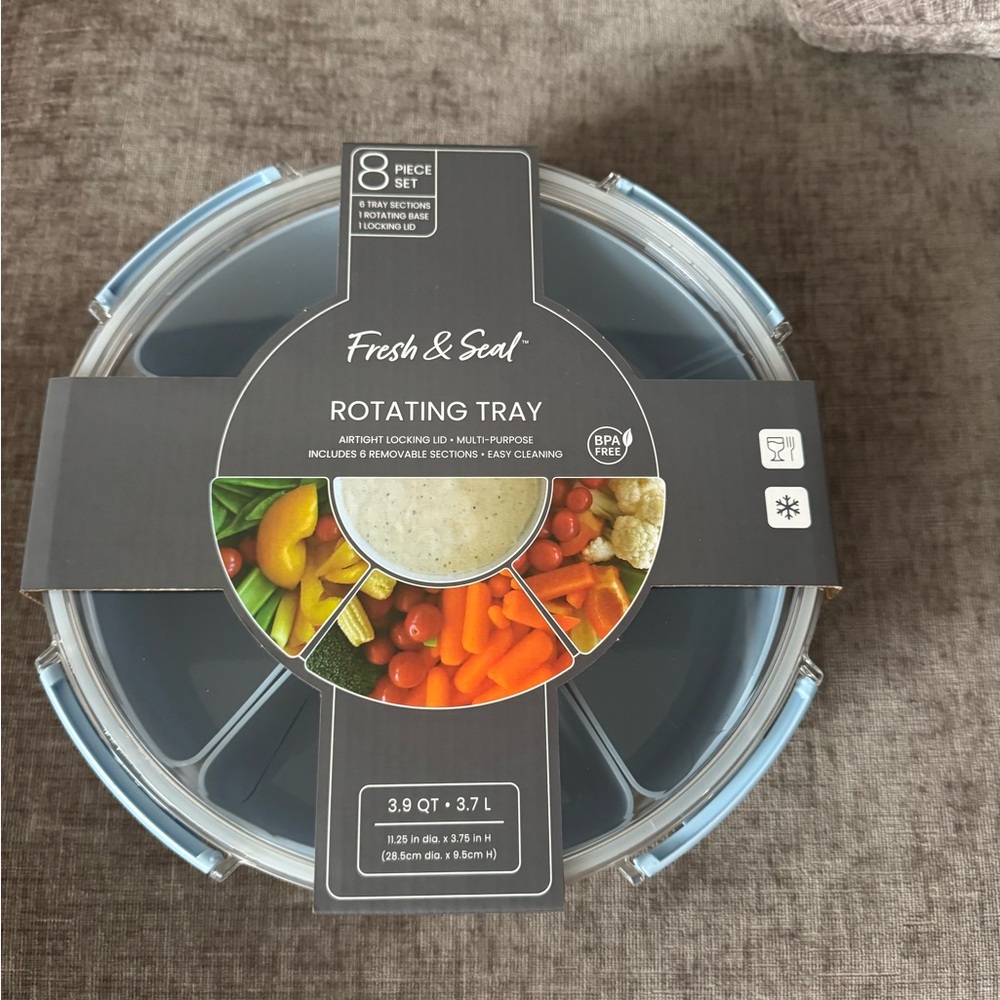 Fresh & Seal Rotating Snack Tray - Blue Lid